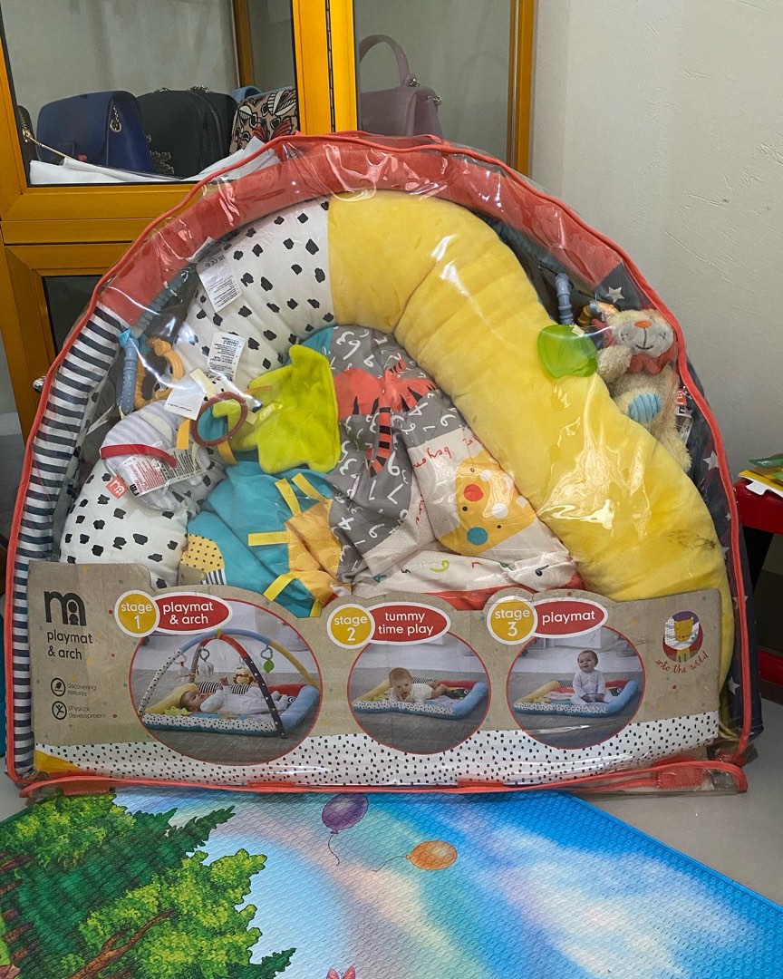 Mothercare into the wild playmat and arch