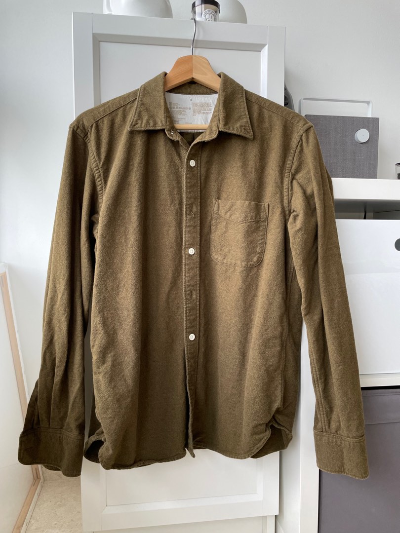 Muji Long Sleeve Flannel Shirt Olive Green, Men's Fashion, Tops & Sets, Formal Shirts on Carousell