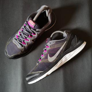 Nike Dual Fusion Run (5.5UK)