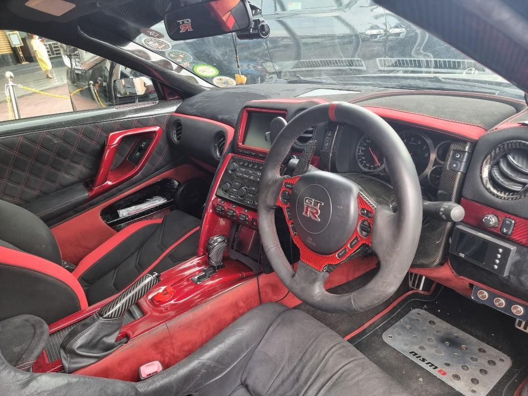 Nissan GTR 3.8 High Black Edition (A) (Category: Used Cars) located in Singapore. Submitted by Raymotorsports (Listing ID 106265299, Image 3). Description: Depreciation: S$26,017.82 Original Registration Date: 01 Aug 2008 Rebate Info: COE Category: B COE Expiry: 01 Jul 2027 OMV: S$0 ARF: S$0 QP Paid (COE): S$52,000 Loan Estimation: Based on MAS Guidelines of min 30% downpayment. Description: Premium spec With full body kit done up, audio, aft mkt