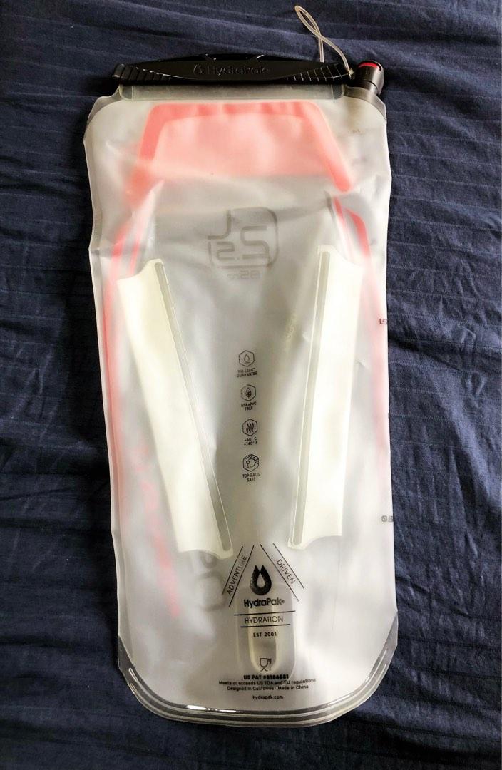 Osprey Waterbag, Sports Equipment, Hiking & Camping on Carousell