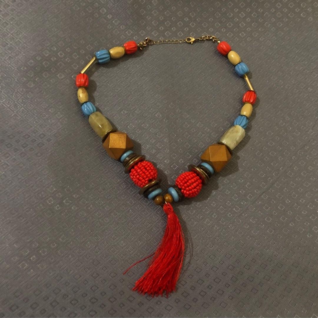 Parfois Necklaces (Category: Necklaces) located in Quezon City. Submitted by cuisonjackie (Listing ID 1187050483, Image 2). Description: 1st pic used once the other one - never used 250php each .