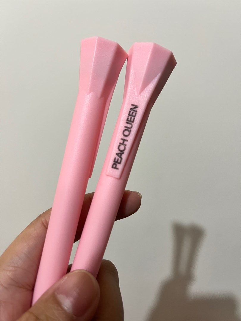 Peach Jump Rope Peach queen jumping rope pink, Sports Equipment, Exercise & Fitness ...