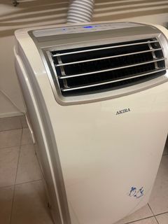 (Category: ) located in . Submitted by helloiamselling (Listing ID 1187045674, Image 1). Description: .