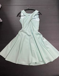 (Category: ) located in . Submitted by prettybabecloset (Listing ID 1186958569, Image 1). Description: .