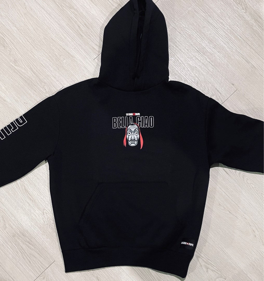 Pull u0026 Bear Money Heist Hoodie, Men's Fashion, Tops u0026 Sets, Hoodies on  Carousell