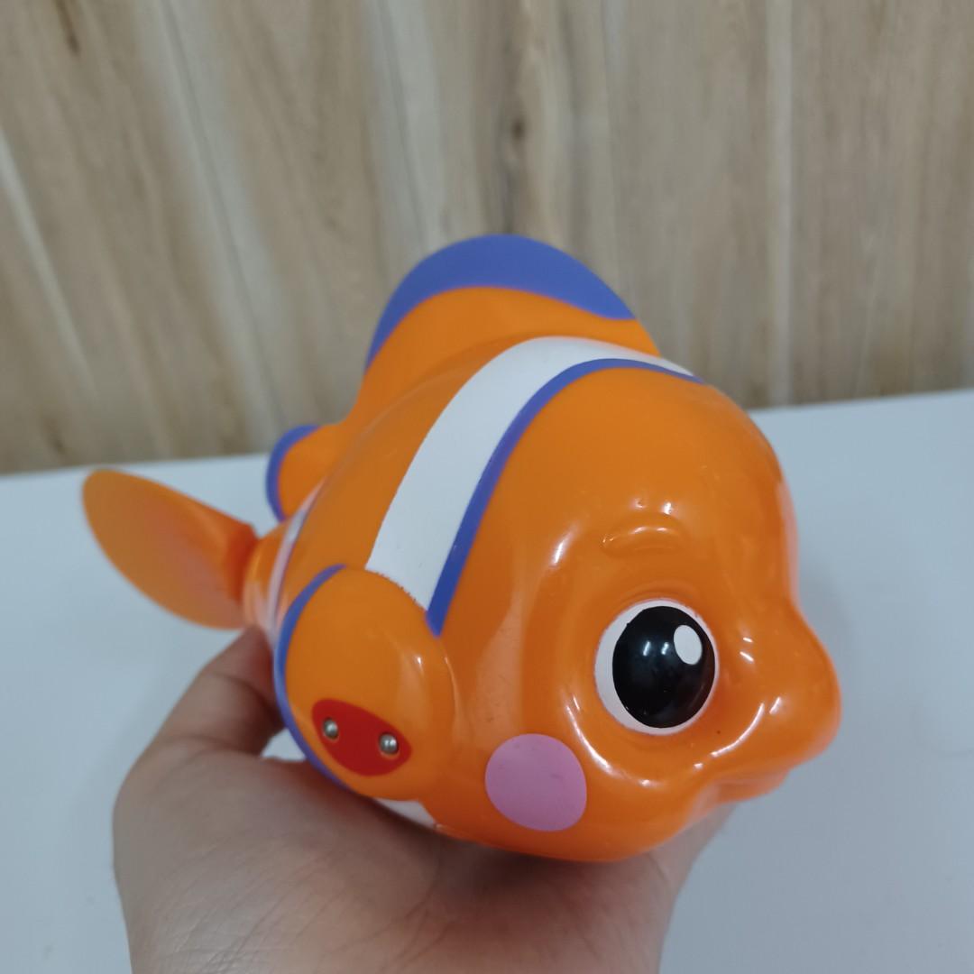  Robo Alive Junior Little Fish Battery-Powered Baby