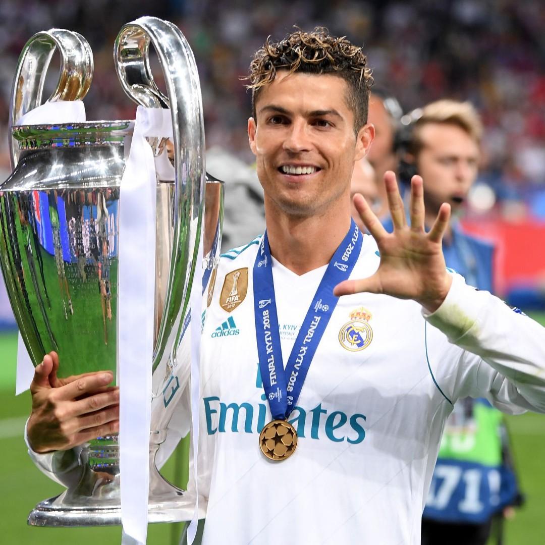 Ronaldo #7 Real Madrid 2017-2018 UEF A Long Sleeve Blue Jersey
