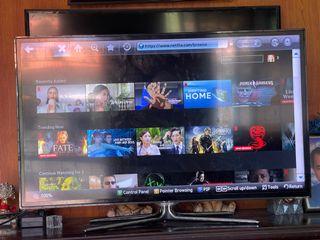 Samsung smart TV (40 inches)