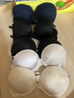 (Category: ) located in . Submitted by phoebe99625 (Listing ID 1186888016, Image 1). Description: .