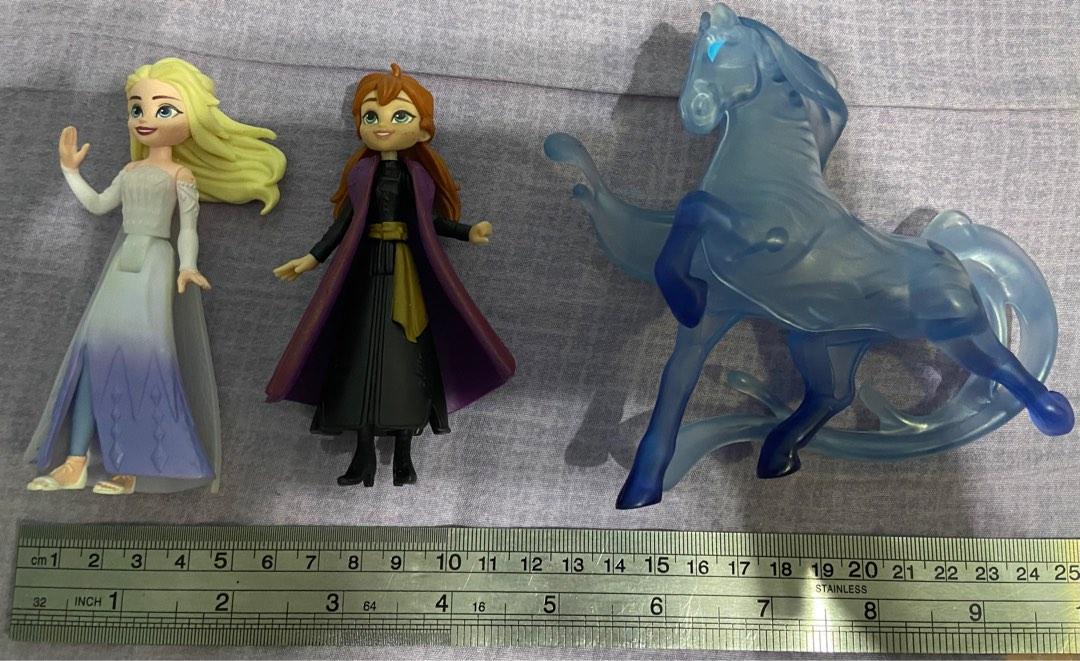 [set] Disney’s Frozen 2 figurines Elsa, Anna and Water Knokk, Hobbies