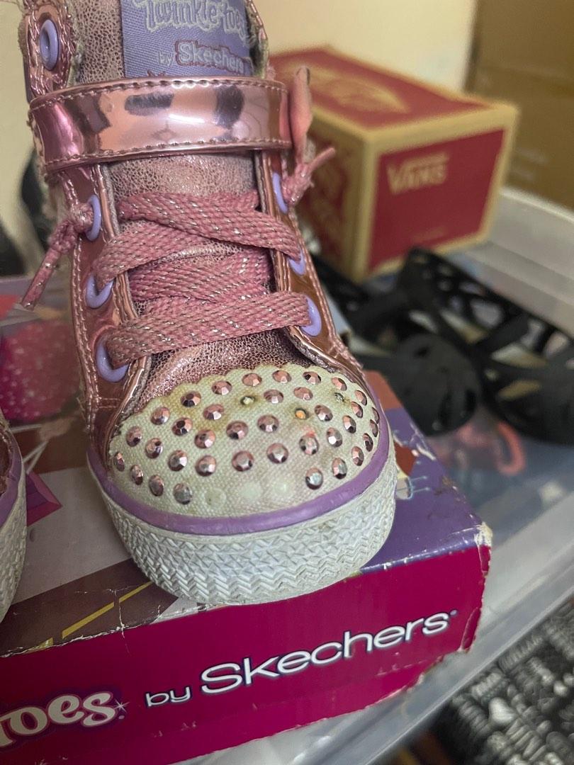 Skechers twinkle cheap toes size 8
