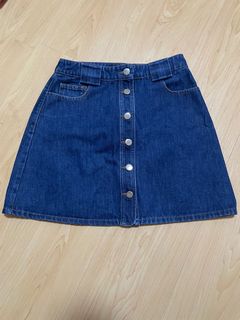 (Category: ) located in . Submitted by anonlee99 (Listing ID 1186871870, Image 1). Description: .
