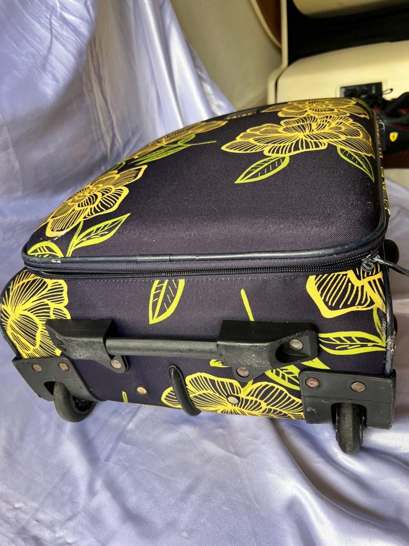 TRIPP Luggage Floral 2 wheel cabin, Women's Fashion, Bags & Wallets