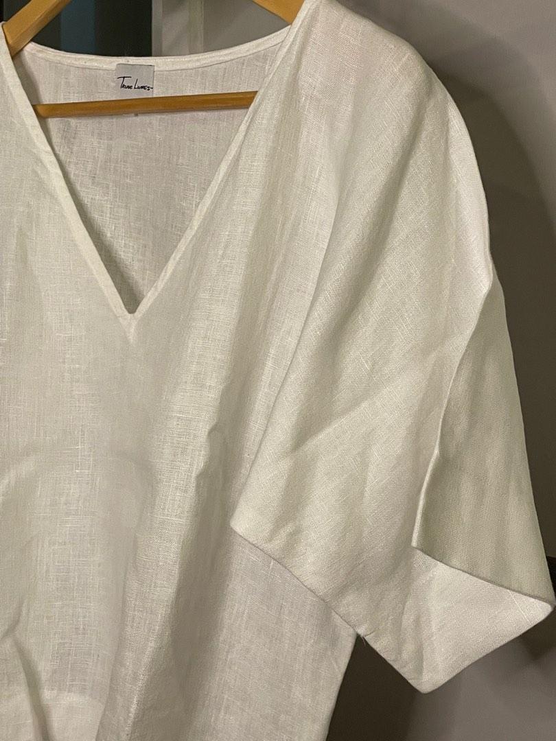 TRUDE LIZARES WHITE LINEN TOP (Category: Blouses) located in Quezon City. Submitted by wpitw (Listing ID 1186966493, Image 2). Description: Used only ONCE. Amazing quality linen, perfect for everyday. Dress it up or down! Fits US 4-6. Size Small to Medium..