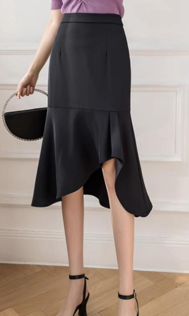Wave-Hem Air-Layer Midi Skirt
