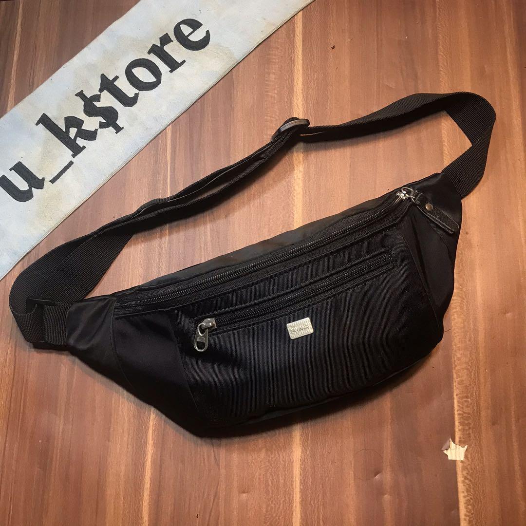 Pierre cardin waist top bag