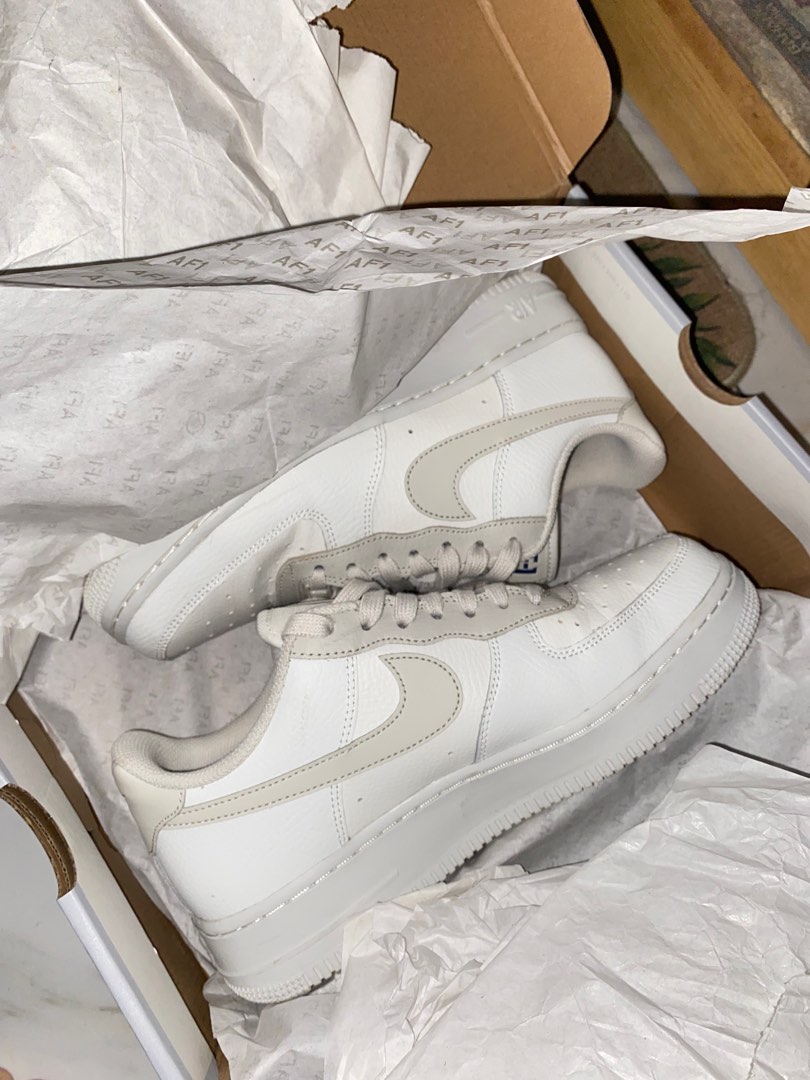 wmns air force 107