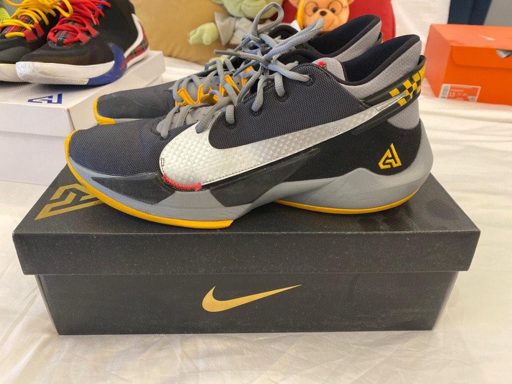 custom zoom freaks