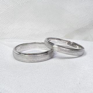 14 Karat White Gold Plain Wedding Ring