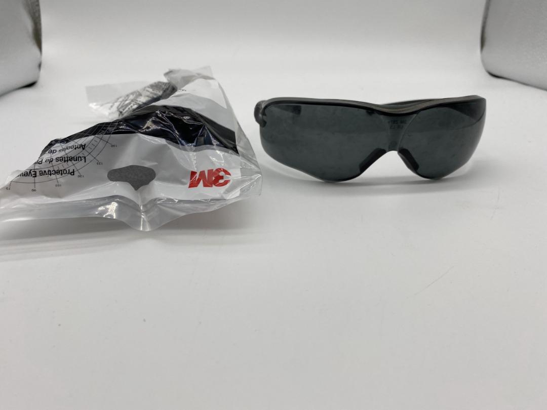 防護眼鏡/3M 防疫眼鏡/3M V35 10435 輕便防護眼鏡(灰色鏡片防霧)/眼鏡