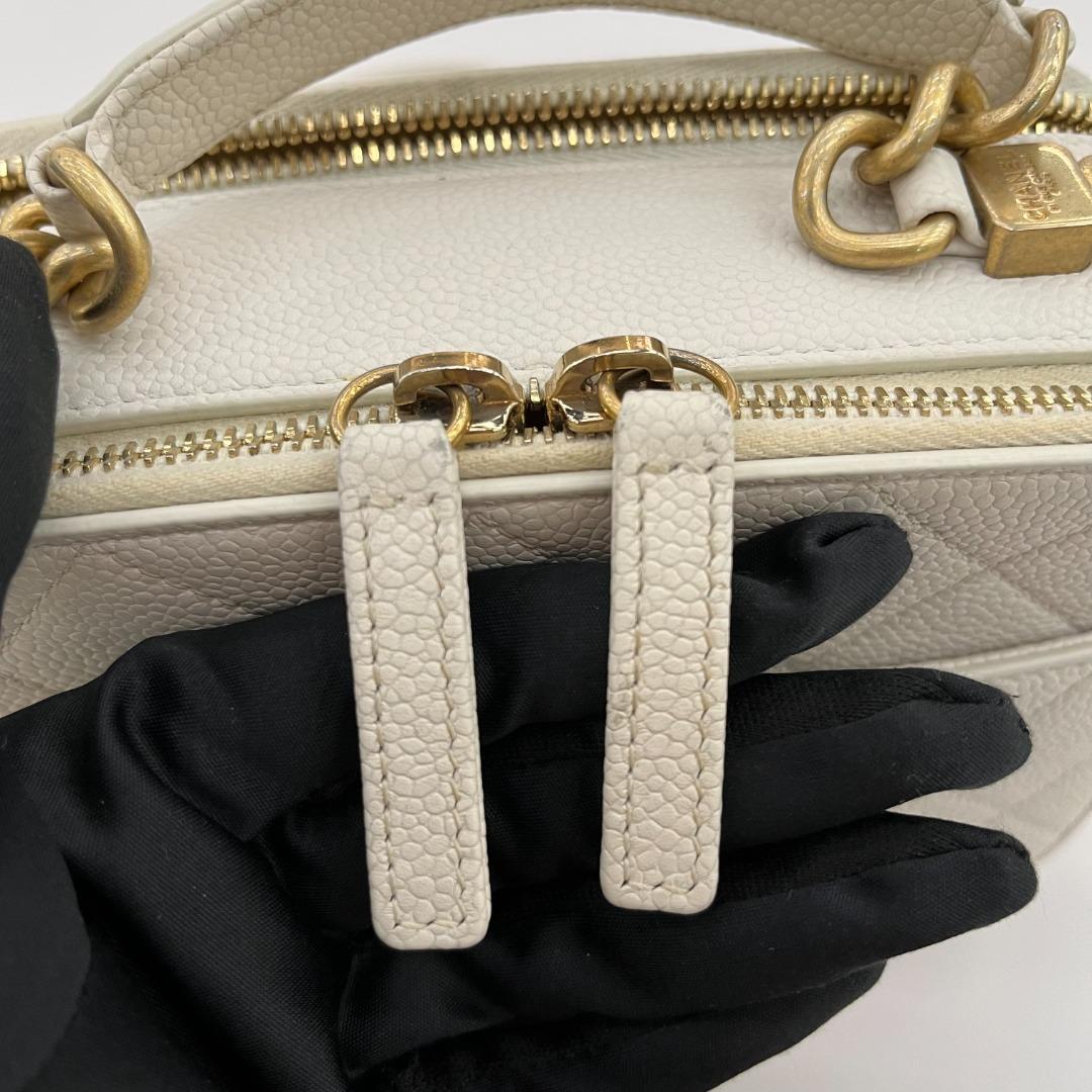 海外 正規品】 CHANEL98年製 ポロシャツ - kaamkhana.com