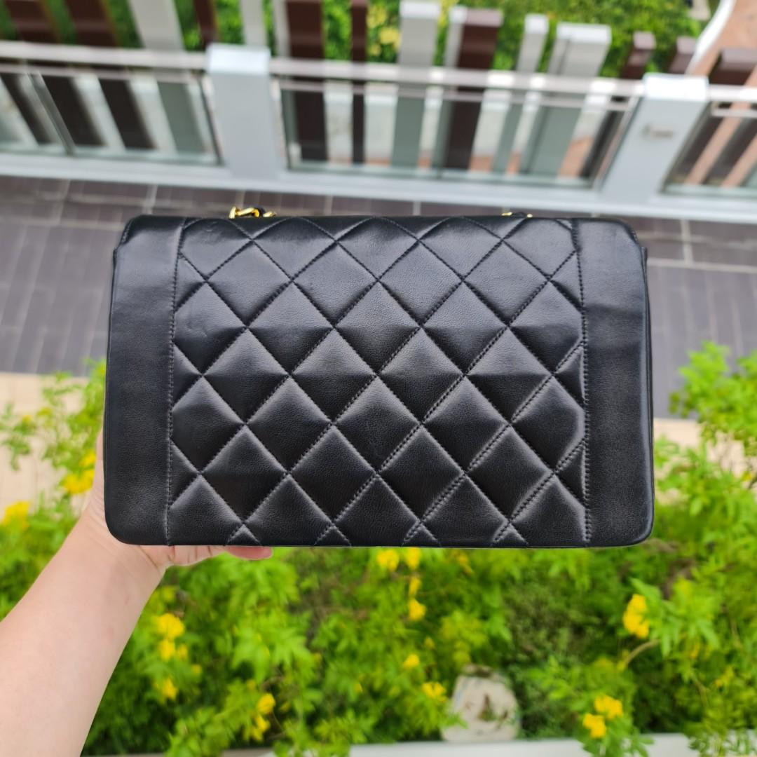 🖤 [SOLD] VINTAGE CHANEL LADY DIANA CLASSIC QUILTED FLAP BAG MEDIUM BLACK  LAMBSKIN 25CM 25 CM CF 24K GHW GOLD HARDWARE / small caviar 23cm 23 cm,  Luxury, Bags & Wallets on Carousell