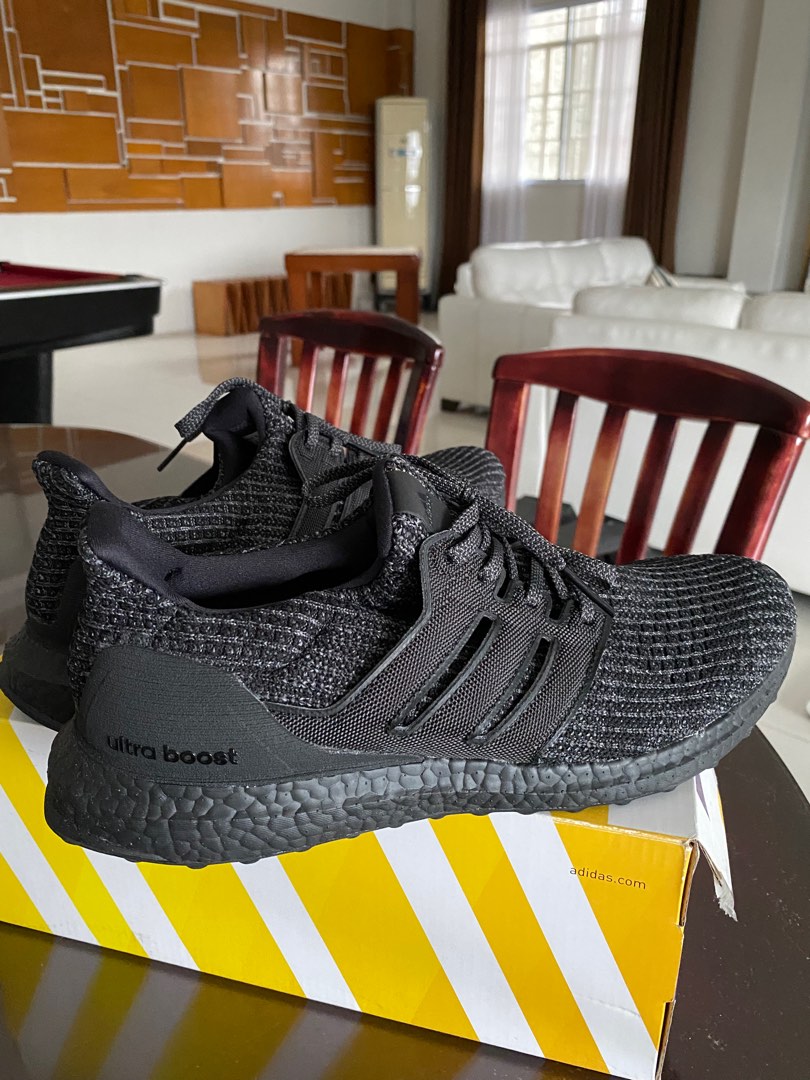Adidas ultra boost sales triple black fake