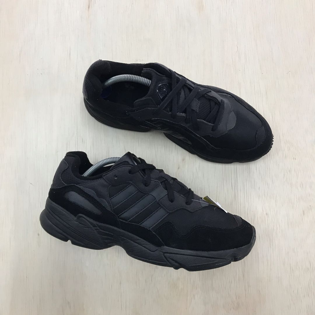 Yung 96 all black clearance