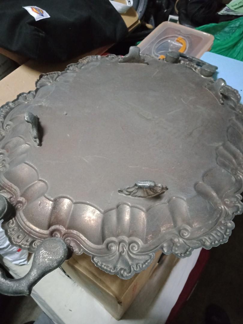 Antique Vintage Classic Tray (Category: Other Kitchenware & Tableware) located in Taytay. Submitted by archie2427 (Listing ID 1187210705, Image 3). Description: Antique Vintage Classic Food tray. Heavy. As is. Call or text for faster transaction 0925-698-1234 GOD BLESS!.