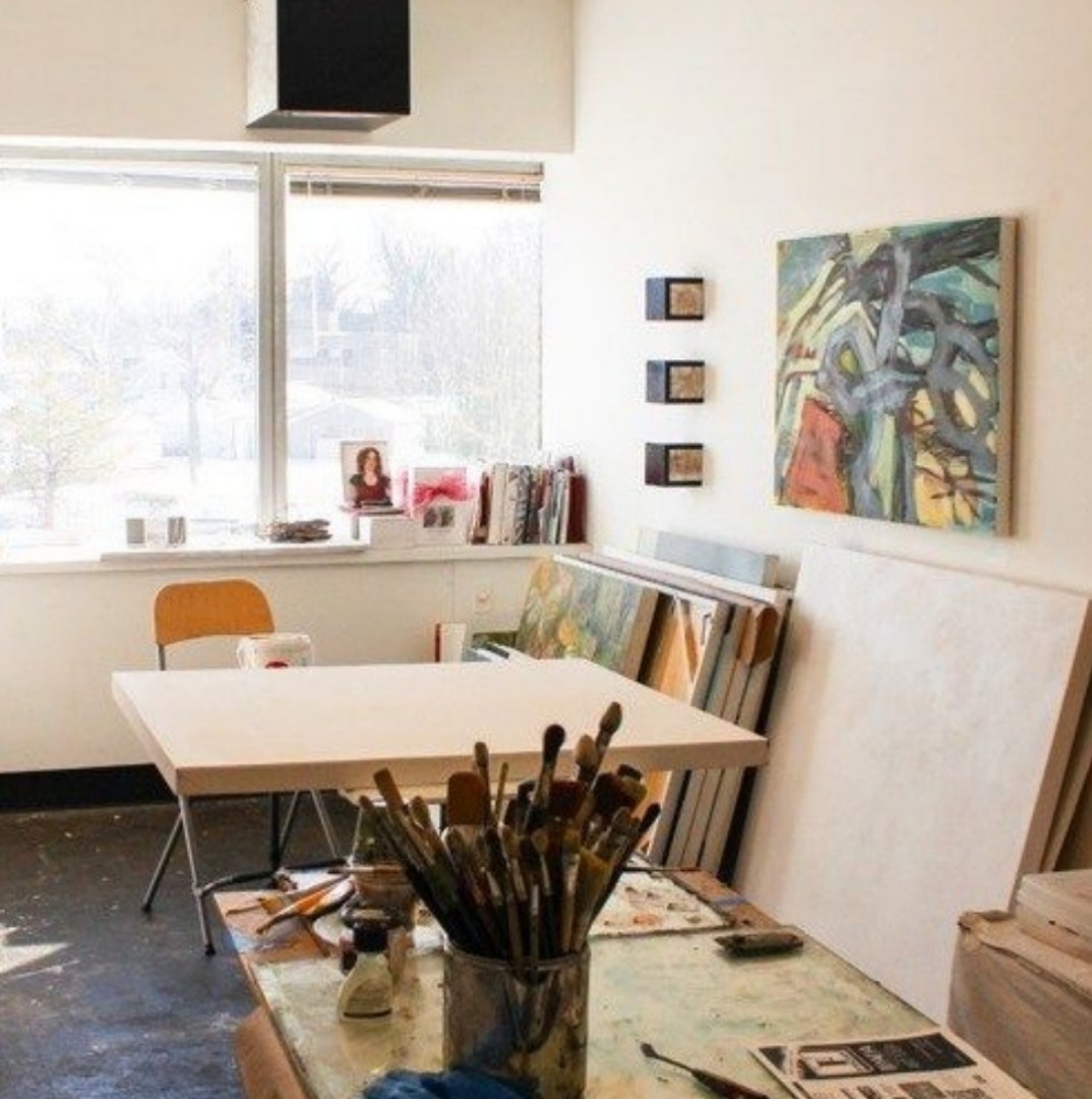 Artist's Assistant, Jobs, Internships & Others on Carousell