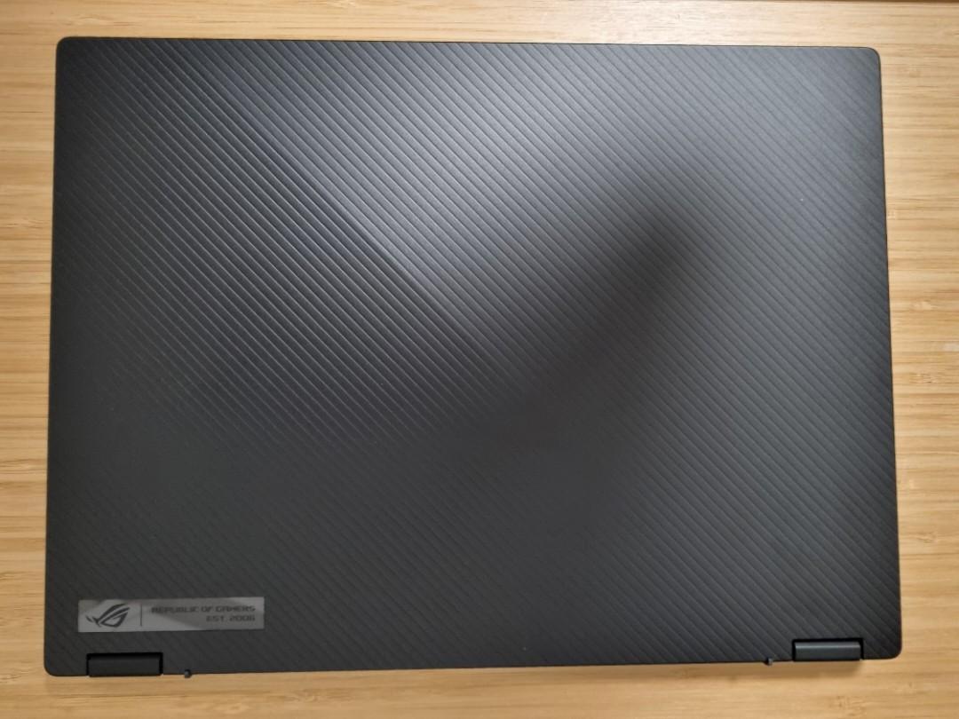Protection D'écran Verre Mat Brotect Pour ASUS ROG Zephyrus G16 2024 - Anti-reflets, Anti-traces - Dureté 9H - Installation Facile - 3