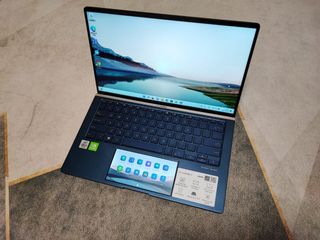 （分類：）位於 。 由 itgrade 提交（商品編號 1187102019，圖片 1）。簡介： 。