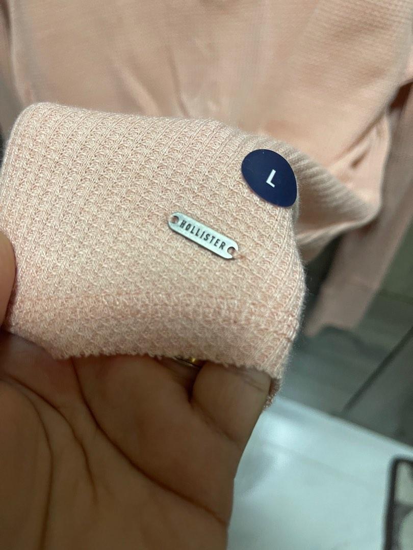 Authentic Hollister Waffle longsleeves (Category: Longsleeves) located in Manila. Submitted by bamCy (Listing ID 1187248835, Image 3). Description: RFS: Decluttering LAST PRICE POSTED. NO RESERVATIONS, NO JOY RESERVERS! Authentic Hollister Waffle longsleeves Bought from Zalora Size large but can fit upto XL frame For Pick up: Tondo area Buyer shoulders the shipping fee .