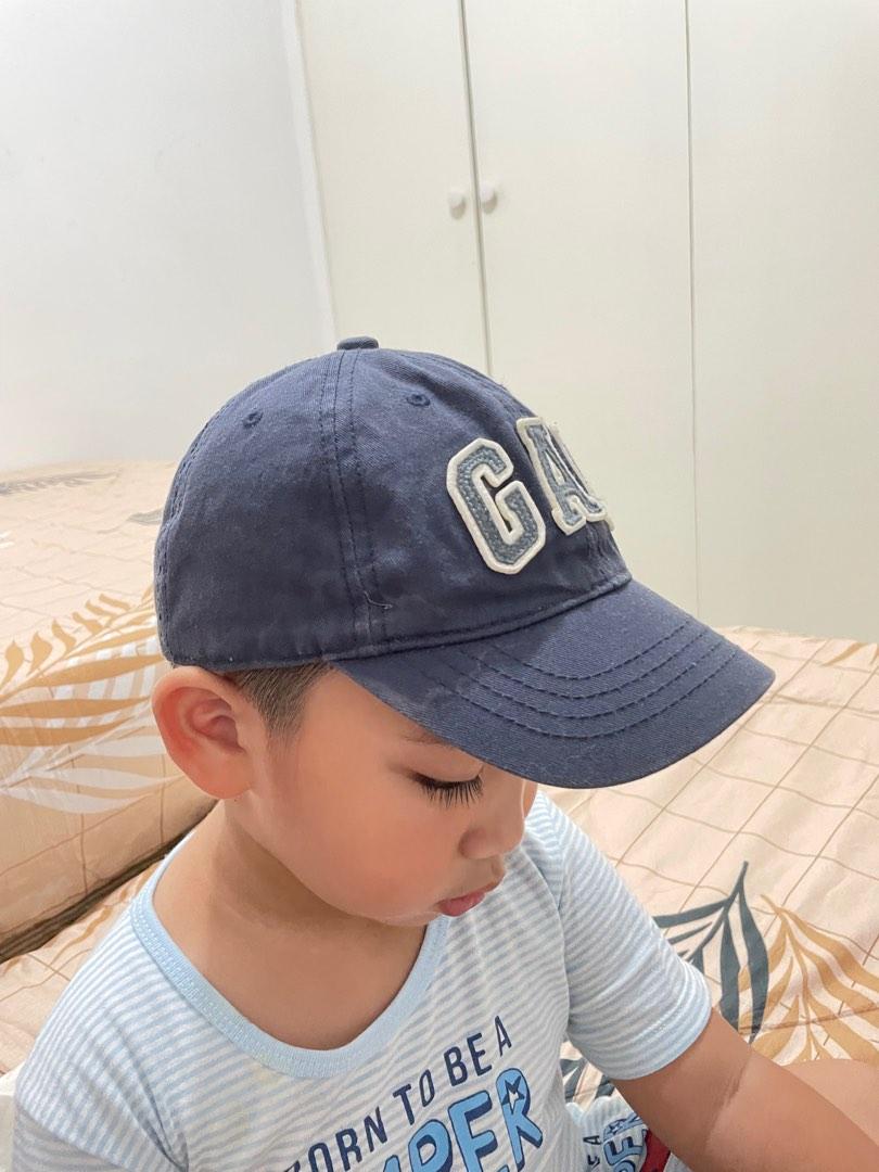 Gap baby boy hat hot sale