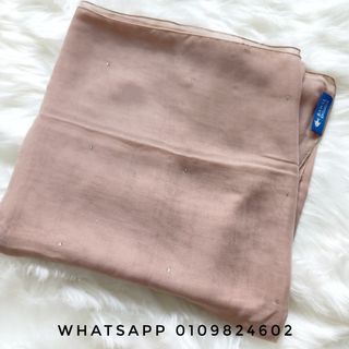 (Category: ) located in . Submitted by Syazana (Listing ID 1187162381, Image 1). Description: .