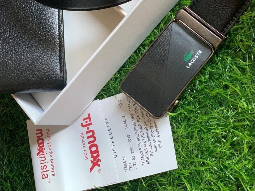 Belt and Wallet Gift Set (Category: Wallets & Card Holders) located in Taguig. Submitted by mnl.direct (Listing ID 1187241704, Image 3). Description: Gift-set With gift receipt and paper bag 💯Actual photo.