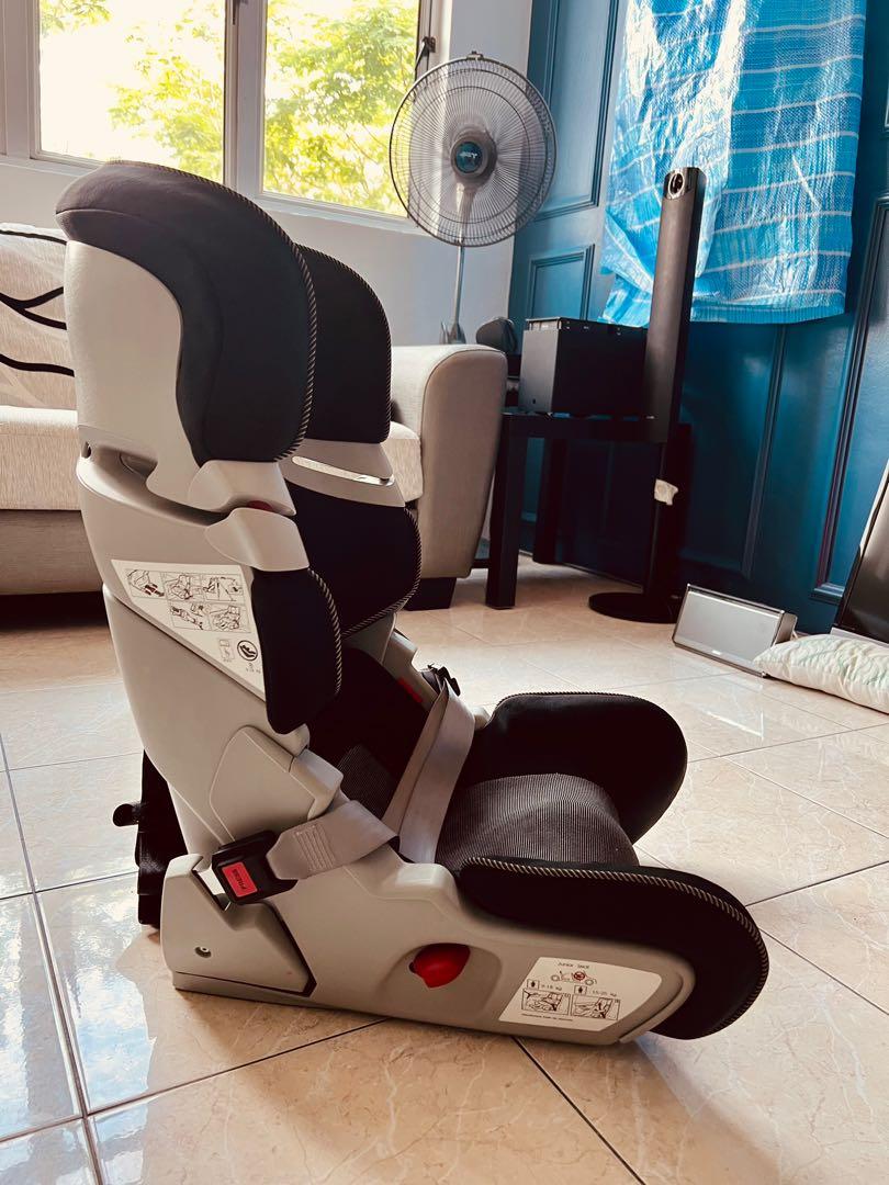 BMW JUNIOR CAR SEAT ISO FIX, Babies & Kids, Going Out, Car Seats on