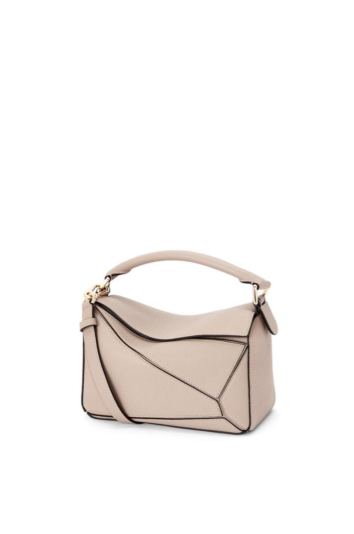 Loewe puzzle sales bag color