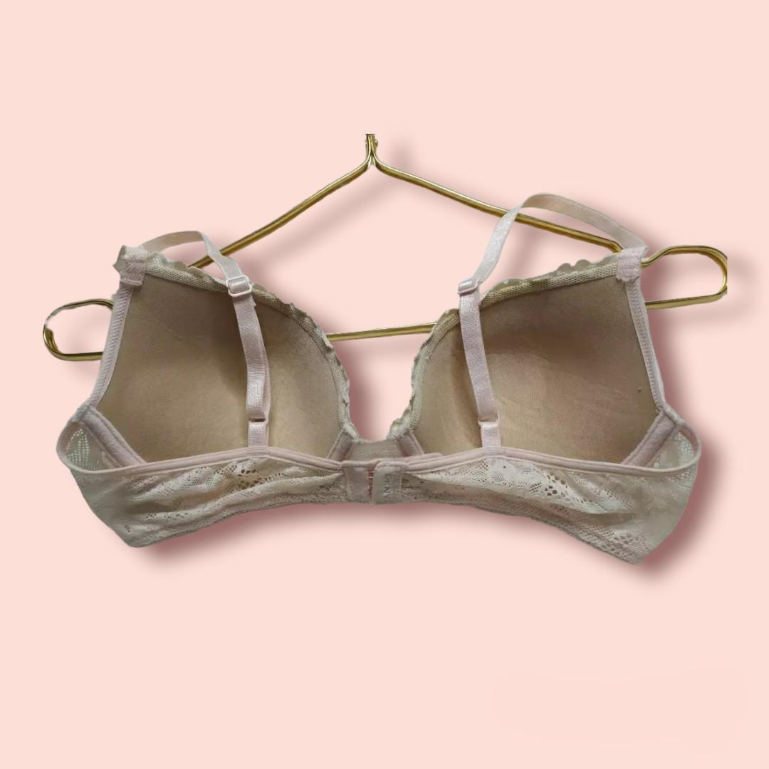 Brassiere Women S Fashion Undergarments And Loungewear On Carousell