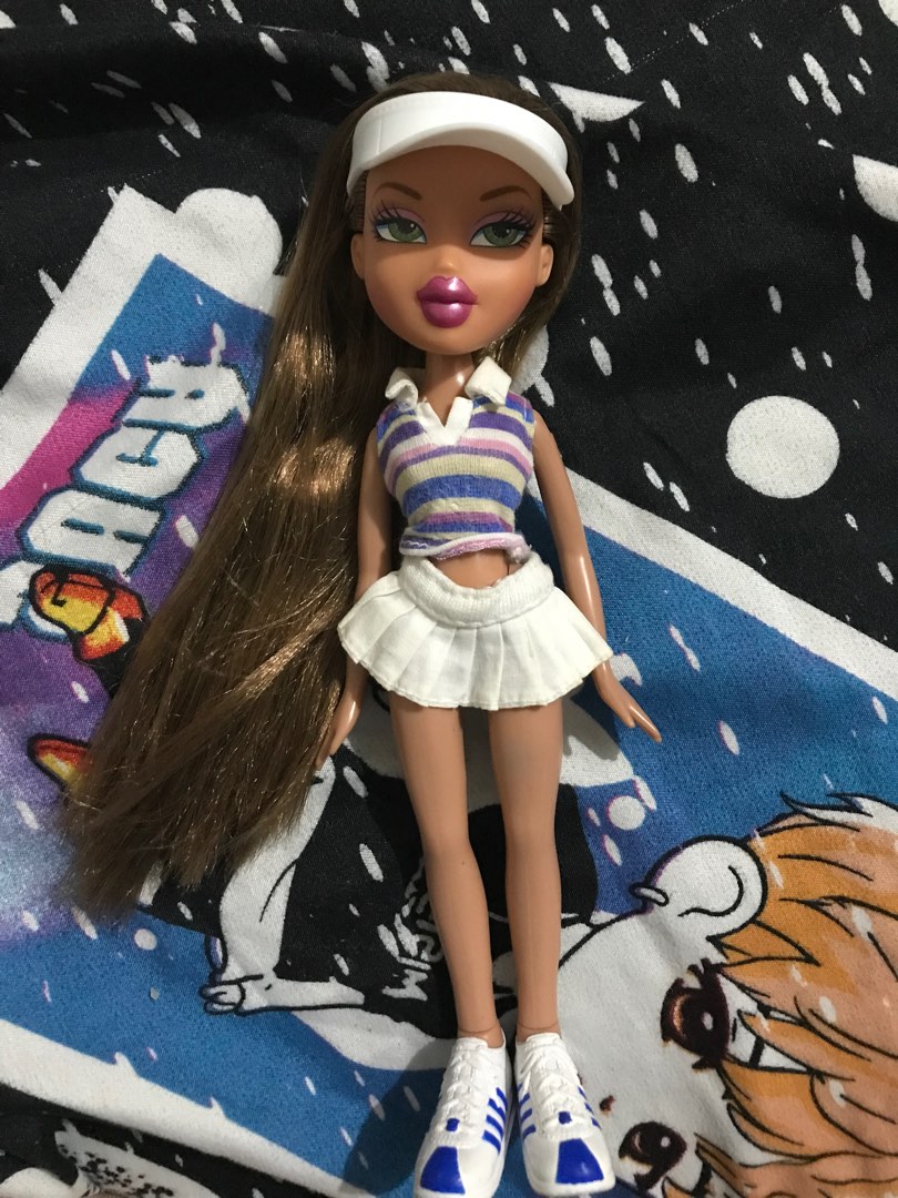 Bratz Play Sportz Fianna, Hobbies & Toys, Toys & Games on Carousell