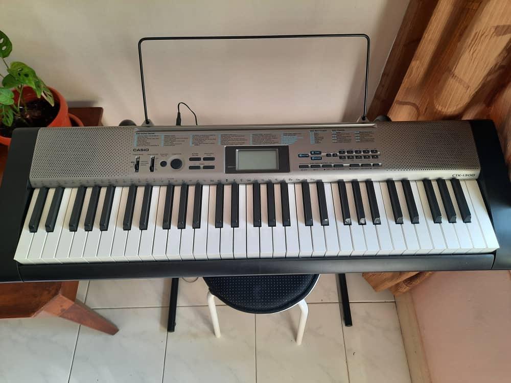 CASIO Electronic Keyboard CTK 1300, Hobbies & Toys, Music & Media