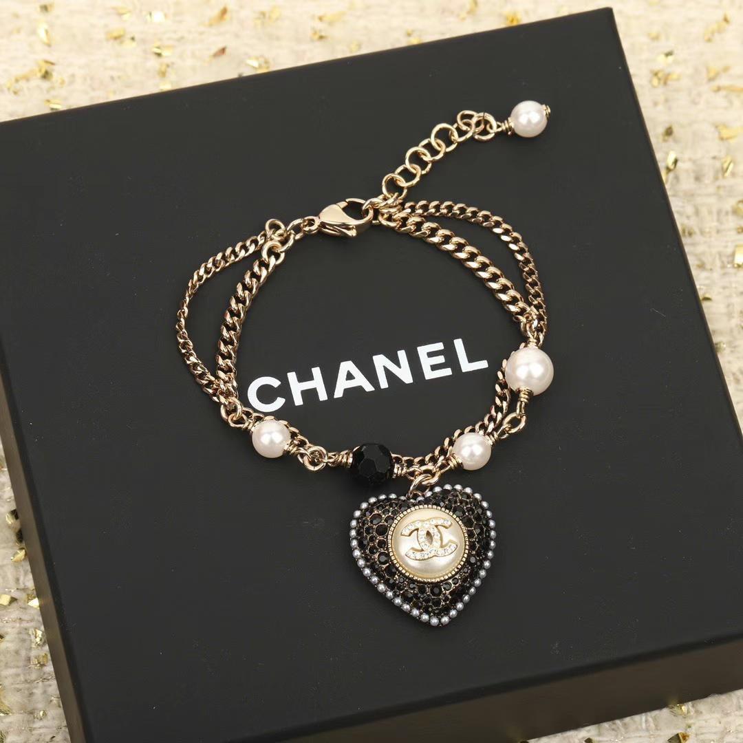 Chanel sales heart bracelet