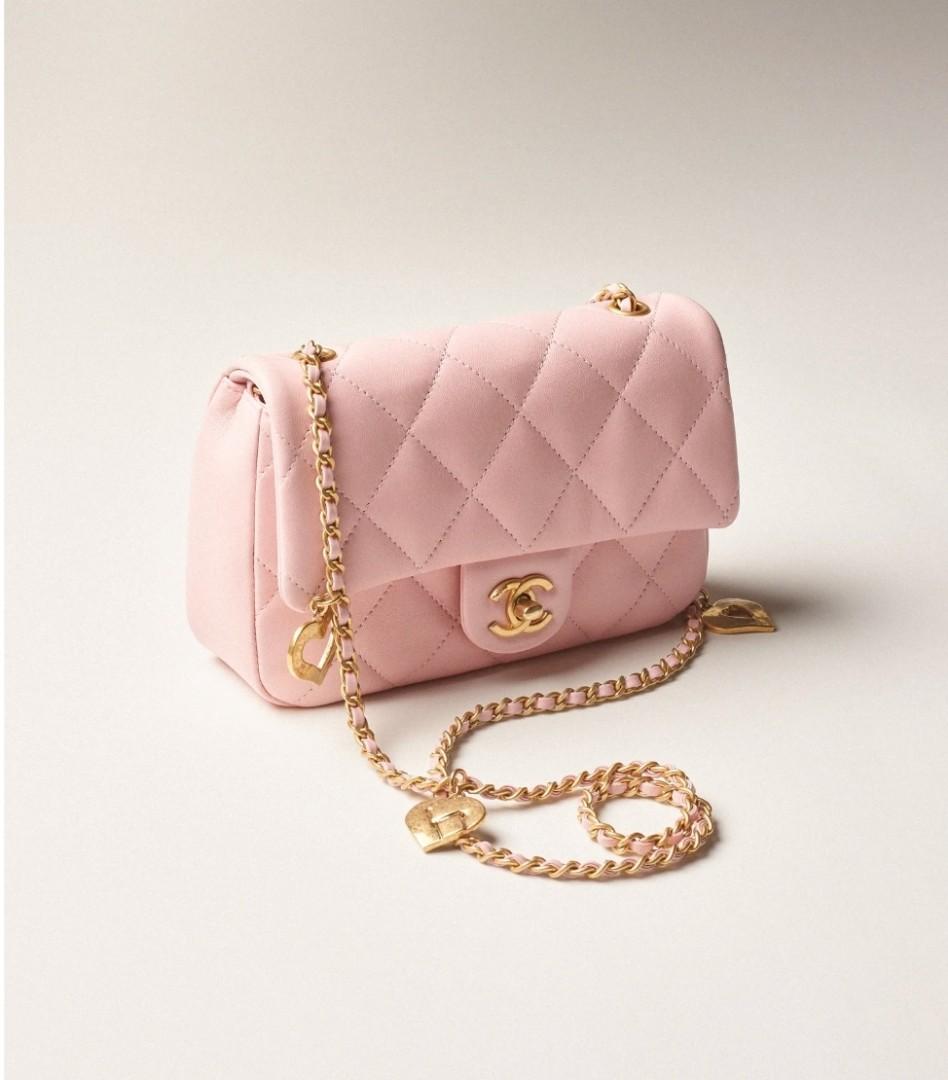 NEW Chanel 22B Open Heart Flap Bag Classic Mini Rectangle bag ❤️ charms in  sakura pink ghw barbie, Luxury, Bags & Wallets on Carousell