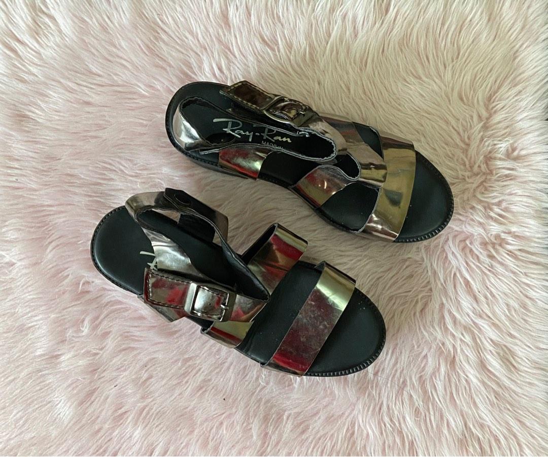 skechers pop ups sliders