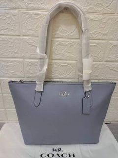 (Category: ) located in . Submitted by CC_boutique (Listing ID 1187130403, Image 1). Description: .