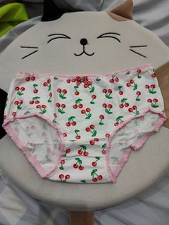 (Category: ) located in . Submitted by XuiLi24 (Listing ID 1187073078, Image 1). Description: .