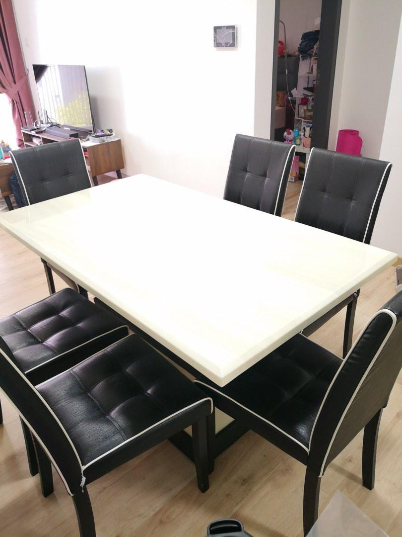Dining table for sell, Furniture & Home Living, Furniture, Tables