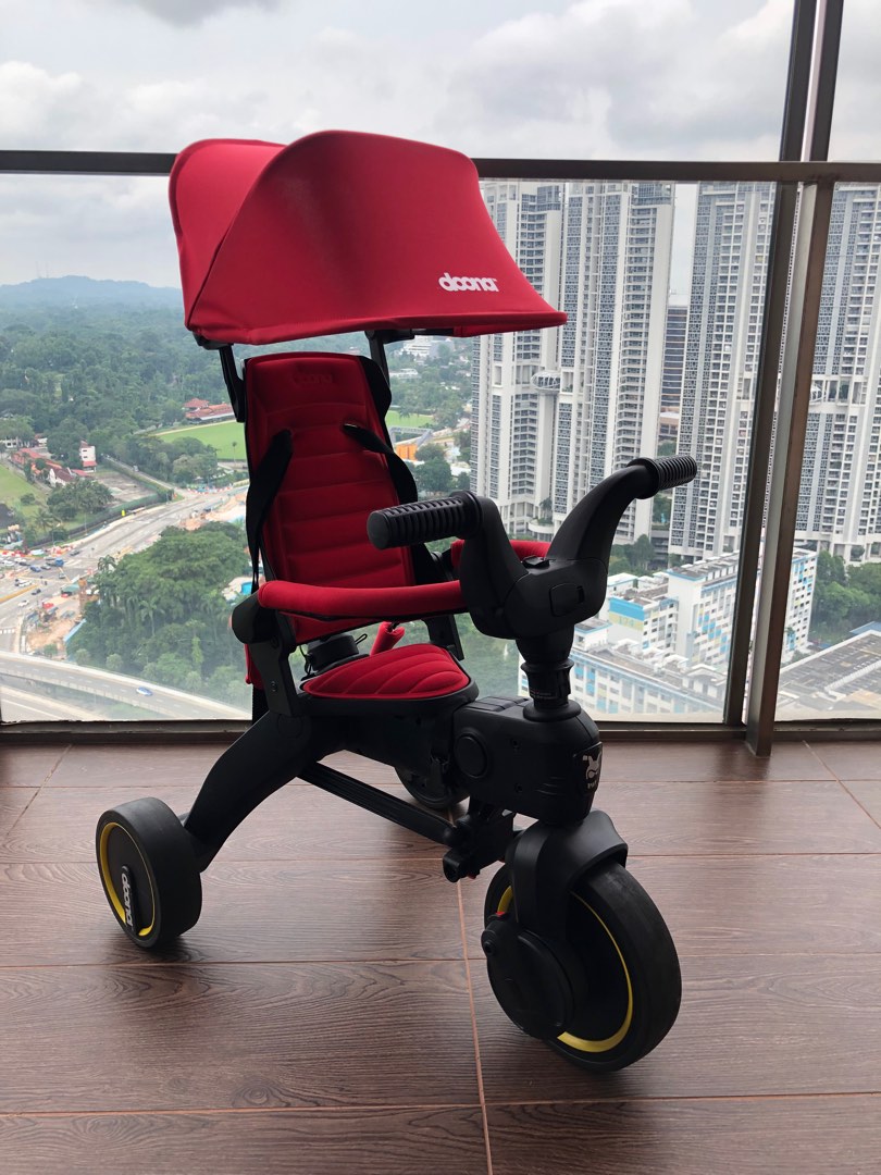 Doona trike, Babies & Kids, Going Out, Strollers on Carousell