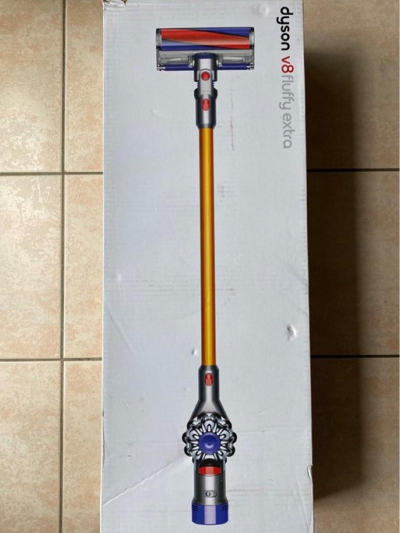 Dyson v8 fluffy sales extra